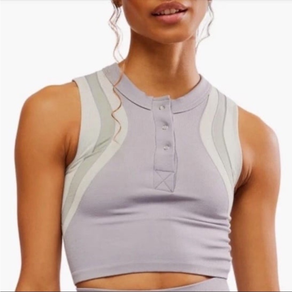 ✨SALE NWT FP Movement Henley Muscle Crop Tank Top XS/S